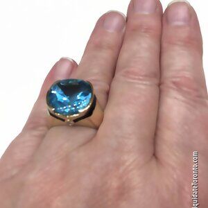 ✨ BRAND NEW 13.5g GOLD! Custom 10K Yellow Gold Blue Topaz, Enamel & Diamond Ring